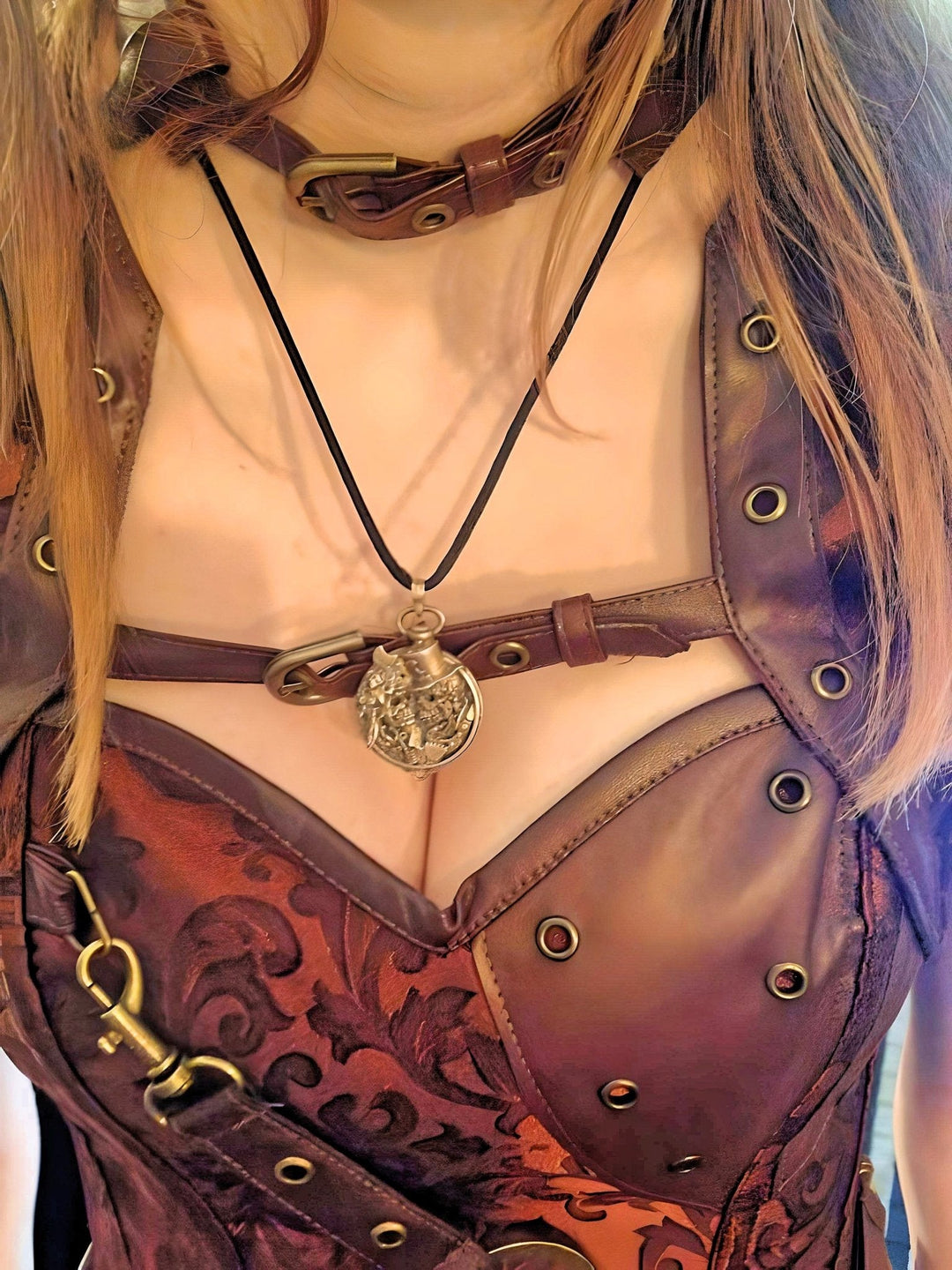Steampunk - All Natural Arts - Girl wearing steampunk outfit with Imortal Love necklace