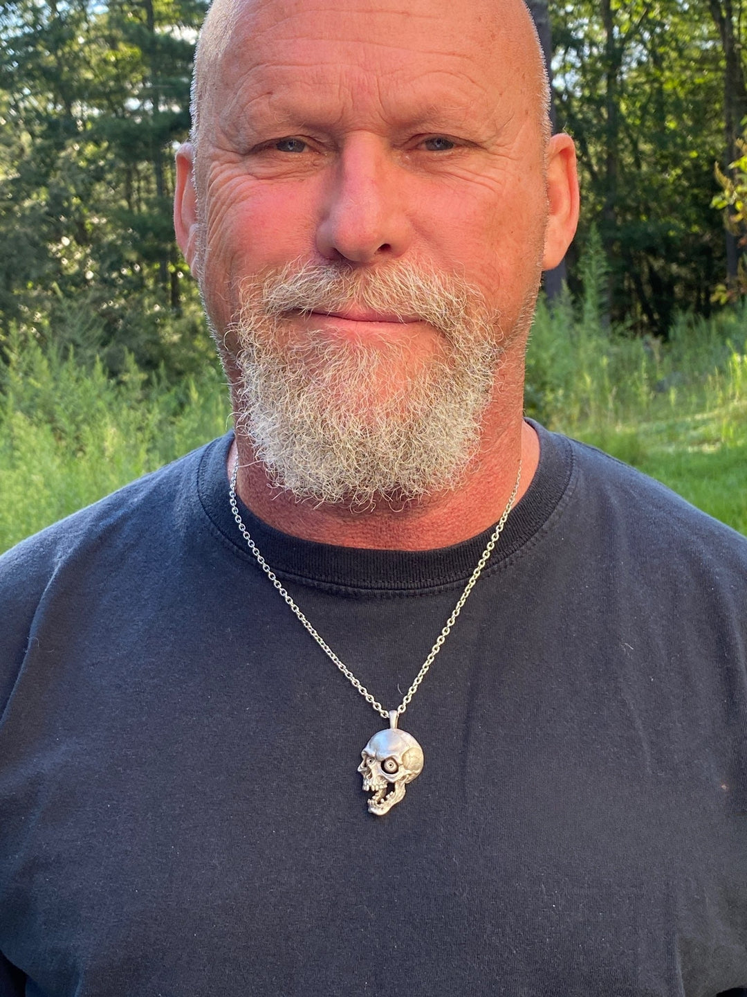 Screaming Skull: Hauntingly Fun Pendant